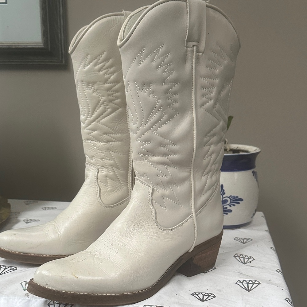 Steve Madden White Leather Cowboy Boots
